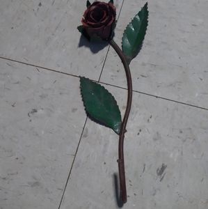 Metal rose